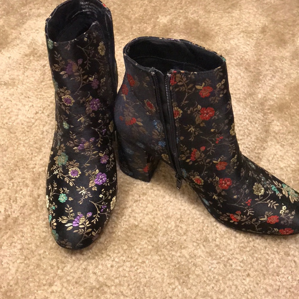 Embroidered ankle boots